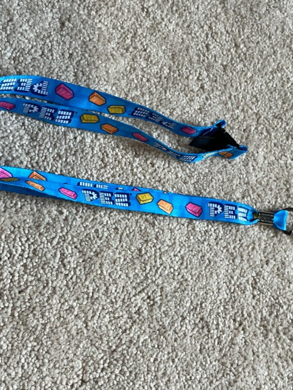 Pez Lanyard